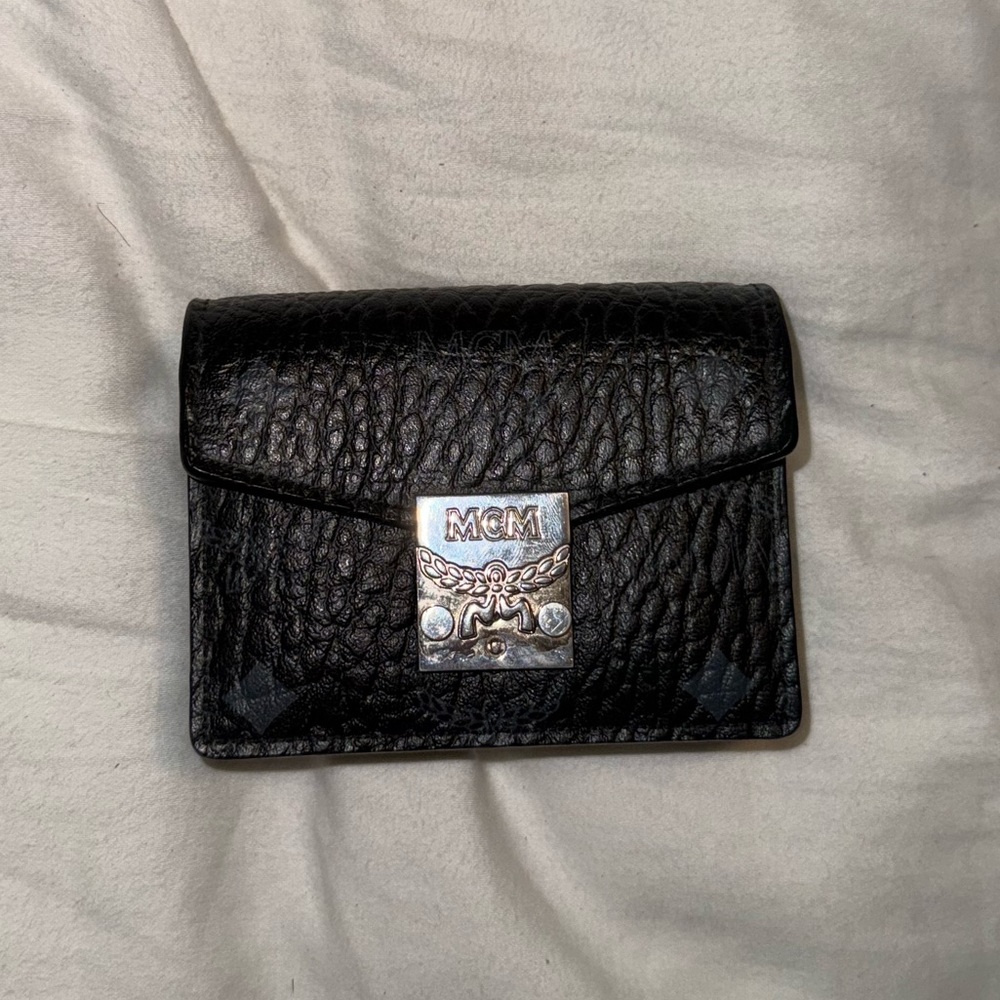 MCM Tracy Accordion Card Case in Black